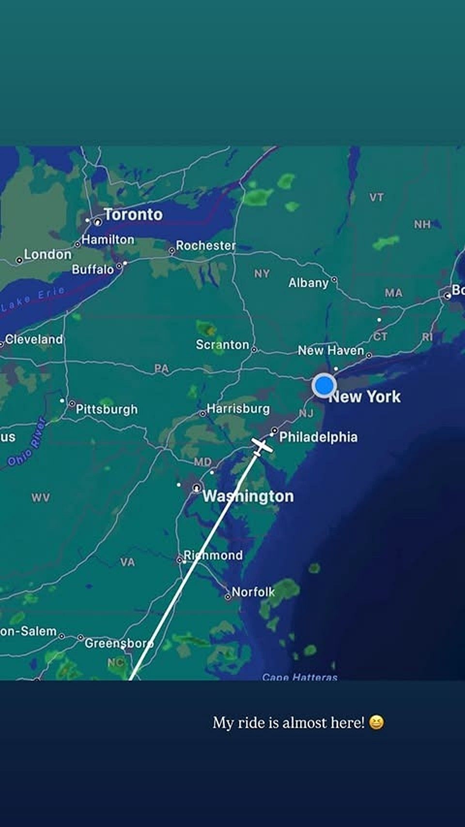 Dolphins' Jake Bailey turns pilot for wife Bailey en route to NYC/@bailey.bailey__